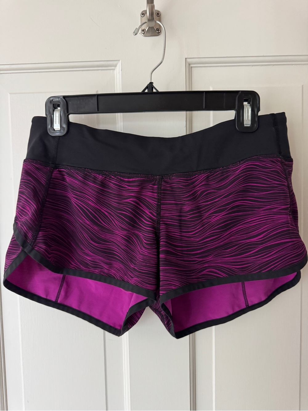 lululemon athletica Magenta Wave Running Shorts with Black Waistband